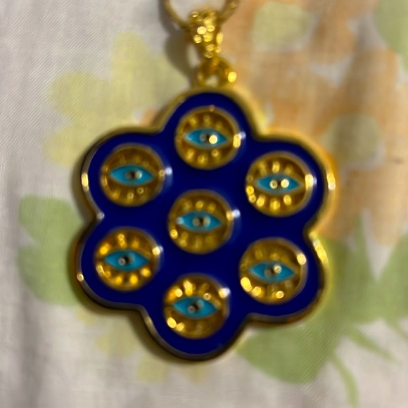 Collier - Picture 2 of 2